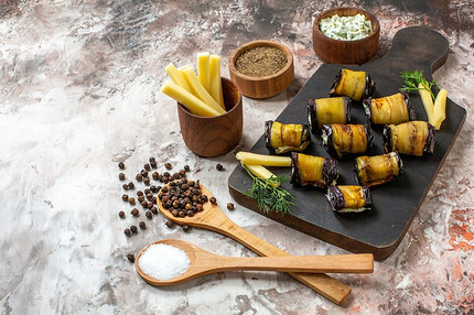 Меню на новогодний стол: 12 самых вкусных блюд с рецептами, которые обязательно стоит приготовить