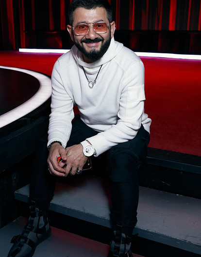 Комик Михаил Галустян удивил поклонников новым образом