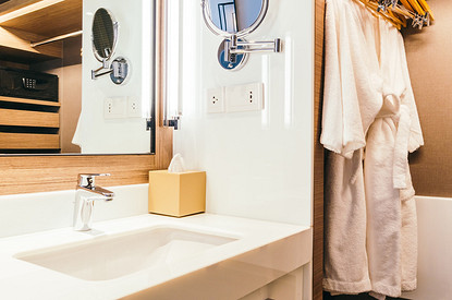 Дизайн маленькой ванной комнаты: 90 идей с фото, чтобы получилось красиво и удобно