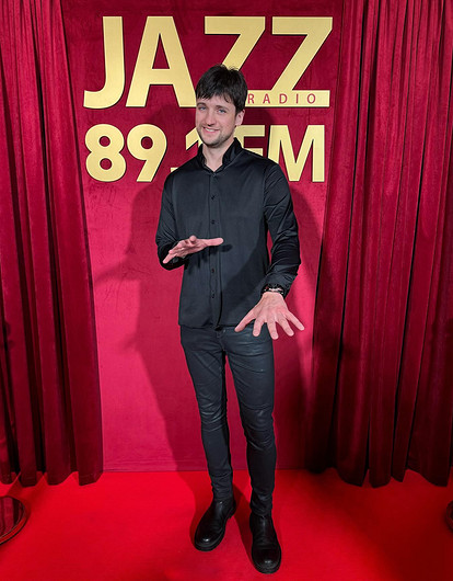 Дмитрий Колдун рассказал о негативных ассоциациях с новогодними елками