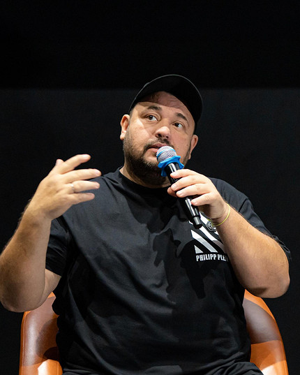 Сергей Жуков рассказал, как справляется со звездной болезнью у детей