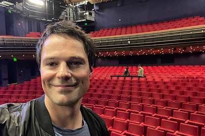 Актер Данила Козловский был замечен в США