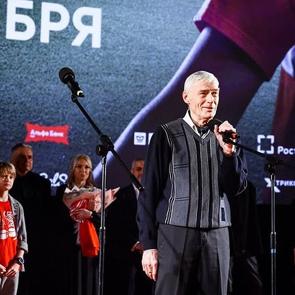 У актера Бориса Щербакова диагностировали перелом черепа