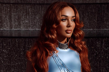 Певица Анна Седокова официально развелась с баскетболистом Янисом Тиммой