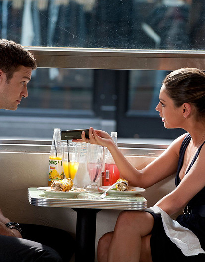 Почему муж сидит на сайте знакомств: 6 причин, названных психологом