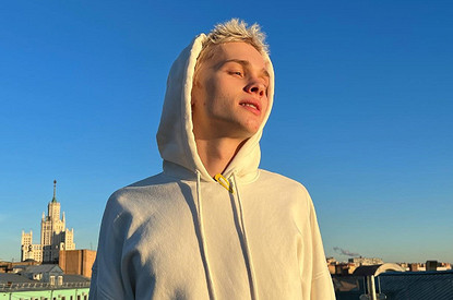 Блогер Даня Милохин намерен выйти на бой в Дубае с флагом и гимном России