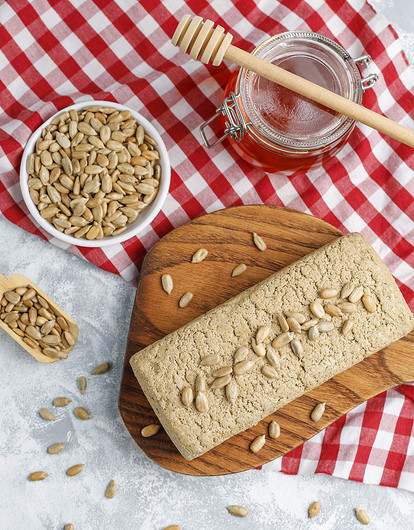 Халва: польза для организма и сколько ее можно есть без вреда для здоровья