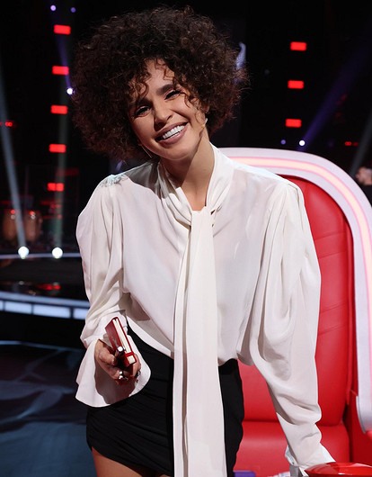 Певица Zivert заявила, что временно покидает сцену по состоянию здоровья