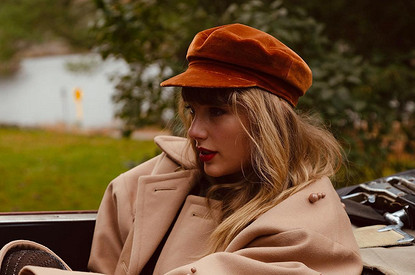 СМИ обвинили певицу Тейлор Свифт в копировании стиля принцессы Кейт Миддлтон