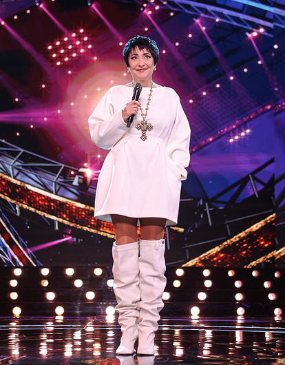 Лолита уехала из России в Болгарию после отмены юбилейного тура