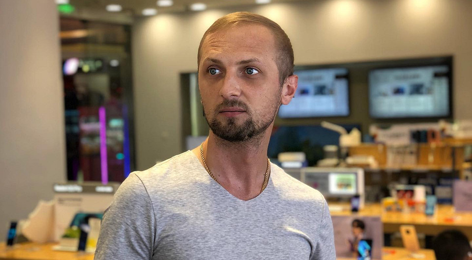 Живущий в Китае блогер Александр Зубарев раскрыл свой заработок