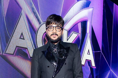 Филипп Киркоров пришел на премьеру шоу «Сокровища императора» в новом образе