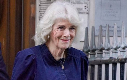 СМИ: Британская королева утомилась навещать больного Карла III и уехала за границу