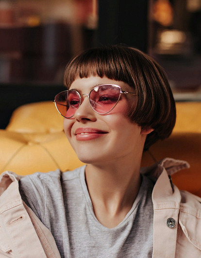 Очки с цветными линзами: подбираем идеальные по форме лица