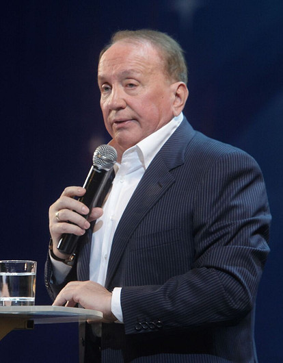 СМИ сообщили, что у Александра Маслякова нашли опухоль