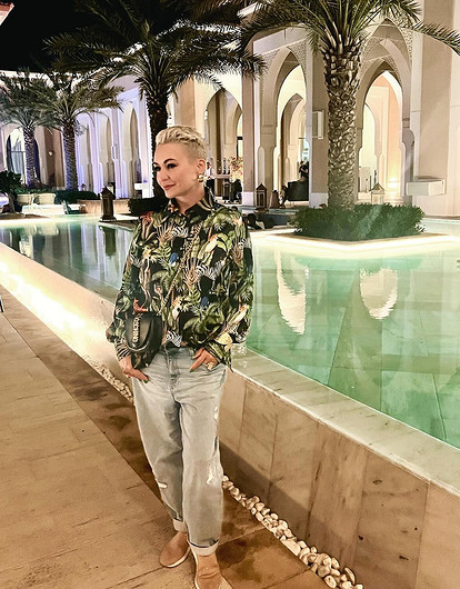 Певица Катя Лель сообщила о планах улететь из России