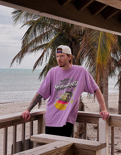 СМИ выяснили, как живет Никита Пресняков в США