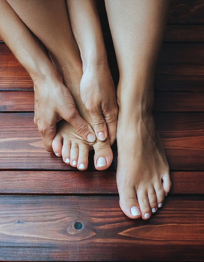 Грибок ногтей: 4 места, где его чаще всего можно подхватить