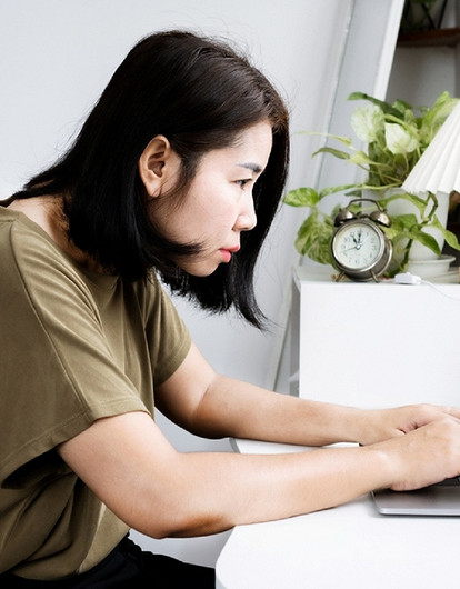 Способы исправления осанки, которые на самом деле только вредят спине