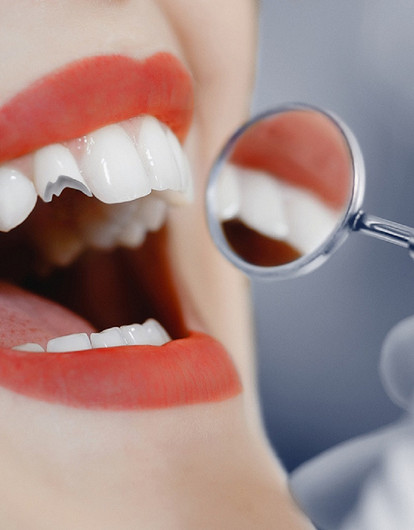 Что делать, если сломался зуб: первая помощь в домашних условиях