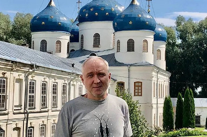 Звезда сериала «Запасный выход» Олег Алмазов ответил на слухи о романе с Татьяной Булановой