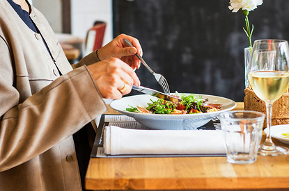 Диетолог раскрыла пищевые привычки долгожителей