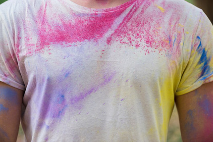 Как отстирать краску от одежды: 15 эффективных способов