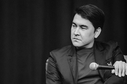 Азамат Мусагалиев рассказал о сложностях дружбы с Денисом Дороховым