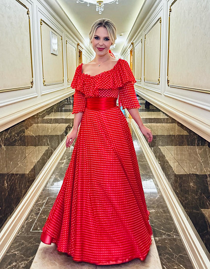 Певица Пелагея проиграла суд по алиментам бывшему мужу Ивану Телегину