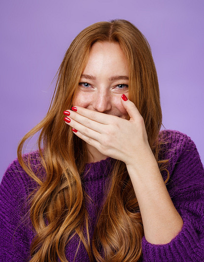 К чему горит лицо: толкование народной приметы для женщин и мужчин