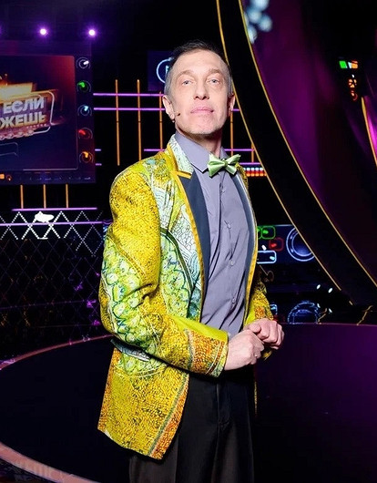 Сергей Соседов довел до слез солистку группы «Стрелки» на шоу «ВИА Суперстар!»