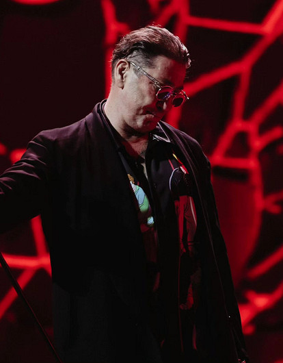 Стало известно, какое влияние на Григория Лепса оказывает его молодая невеста