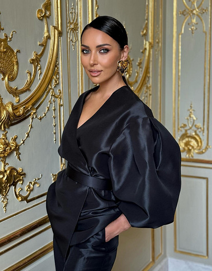 Дочь певицы Алсу поддержала мать в конфликте родителей