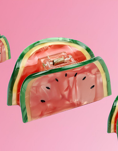 Крабики и не только: 30 аксессуаров для волос, которые нужны тебе прямо сейчас