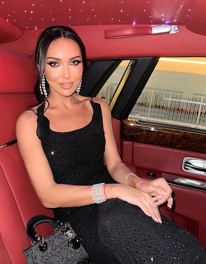 В окружении Алсу раскрыли причину развода певицы