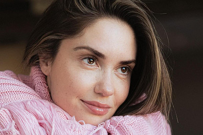 Актриса Агата Муцениеце обвинила мужа Алсу в измене