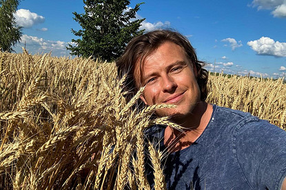 Прохор Шаляпин поддержал Алсу и назвал ее примером интеллигентности и порядочности