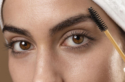 Какие брови в моде в 2024 году: эти трендовые формы идут всем без исключения
