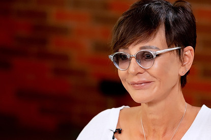 69-летняя Ирина Хакамада снялась в рокерском наряде
