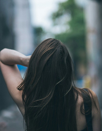 Девушка разочаровалась в избраннике после «необычного» замечания о ее волосах