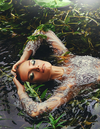 Цвета в одежде, которые притягивают мужчин: секреты и лайфхаки от стилиста