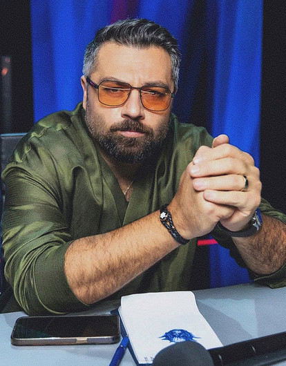 Певец Алексей Чумаков призвал Алсу помириться с мужем