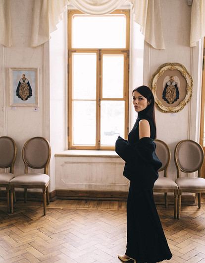 Беременная певица Сати Казанова подверглась нападению собаки