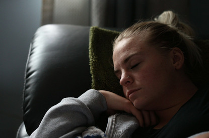 Эндокринолог назвала способы восстановления режима сна и питания после отпуска