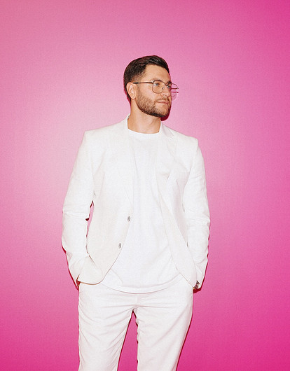 Блогер Дава сделал предложение певице Мари Краймбрери