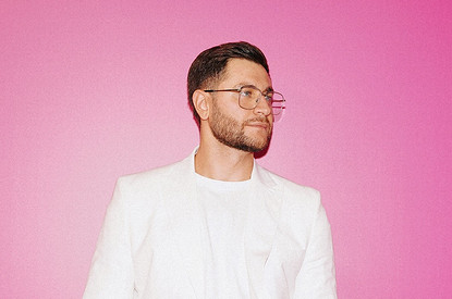 Блогер Дава сделал предложение певице Мари Краймбрери