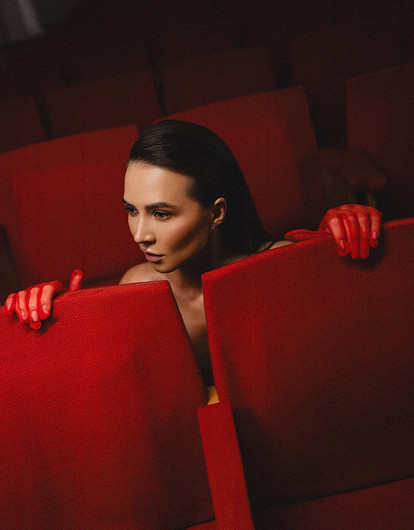 Блогерша Лерчек неожиданно изменила внешность и показала результат