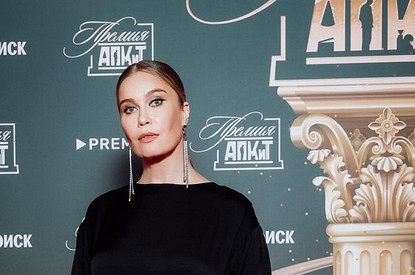 Кристина Бабушкина рассказала о совместных съемках с Бураком Озчивитом в новогоднем фильме