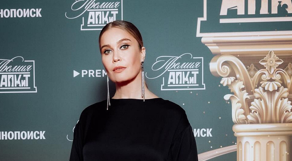 Кристина Бабушкина рассказала о совместных съемках с Бураком Озчивитом в новогоднем фильме