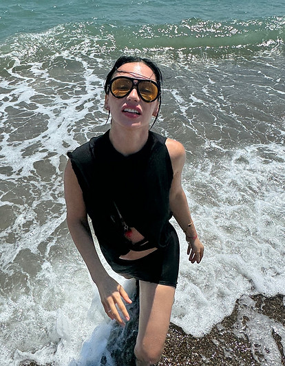 Ольга Серябкина показала стройную фигуру в купальнике во время отдыха в Турции